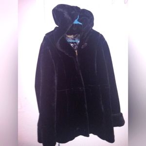 Dennis Basso Coat w/ hood